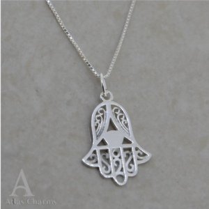 Hamsa Hand Necklace Pendant in 925 sterling silver